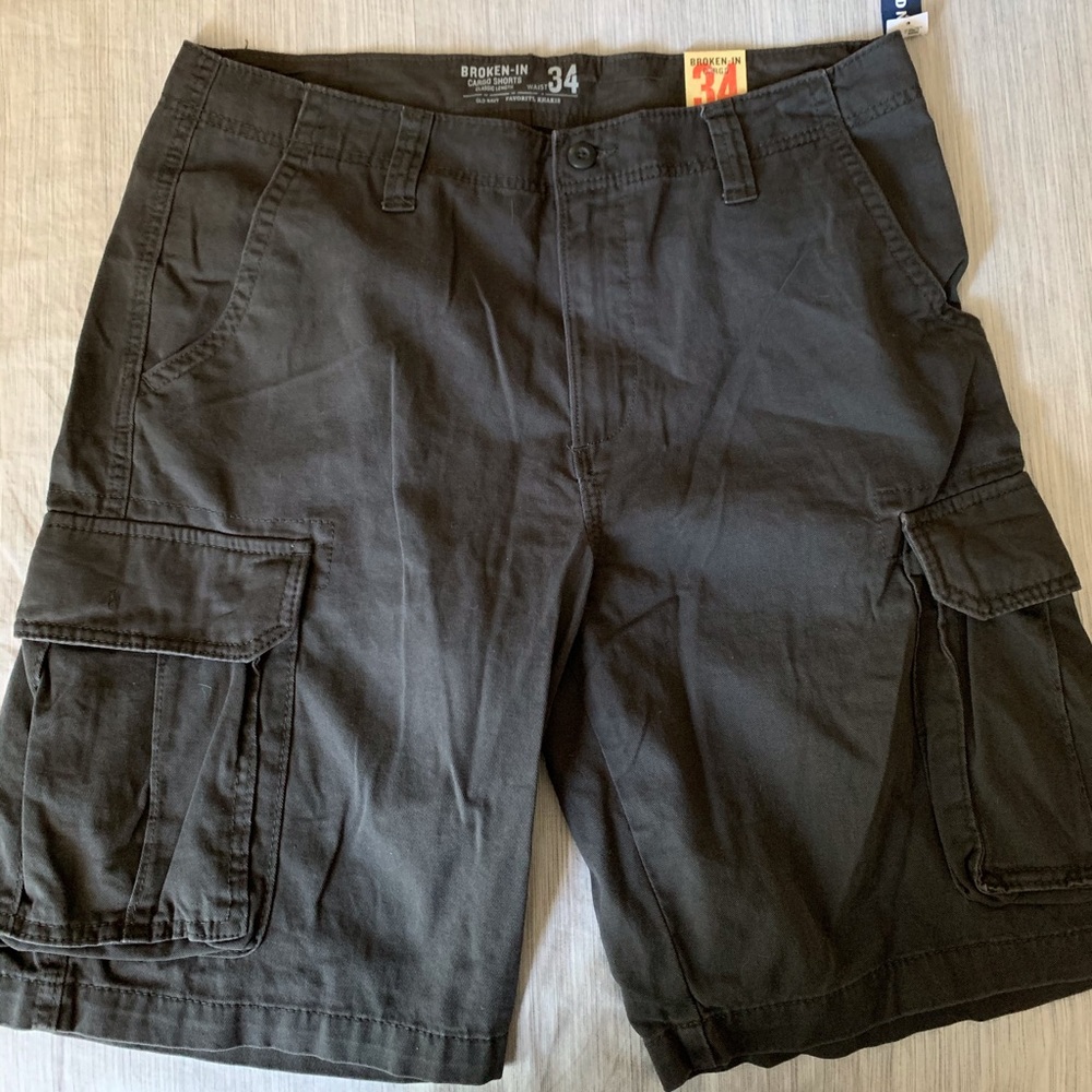 NWT Mens Old Navy Dark Gray Cargo Shorts - Size 34